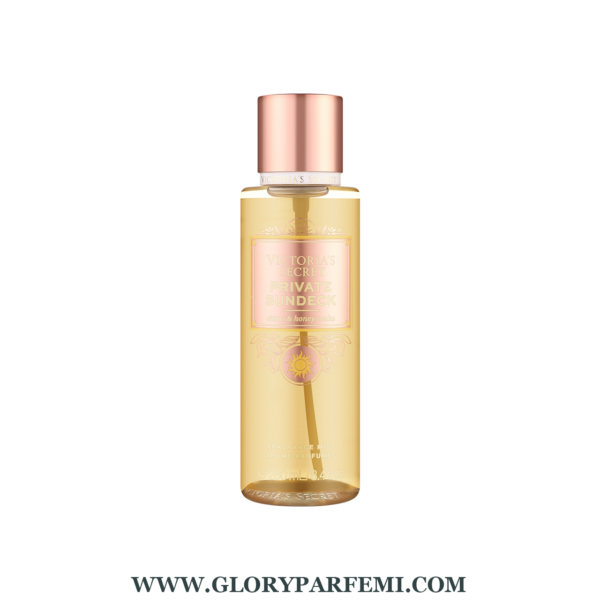 Victoria’s Secret Private Sundeck